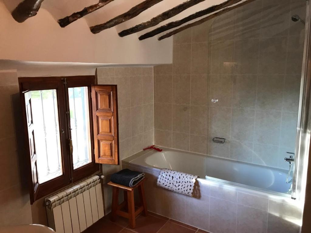 B&B Cortijo El Ciruelo Чиривель Экстерьер фото